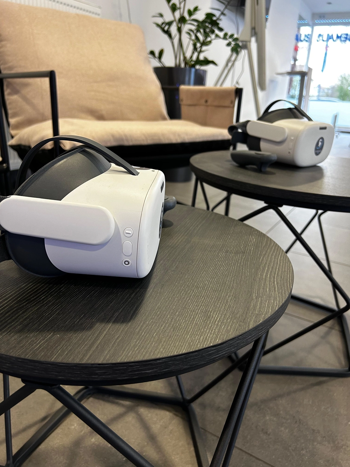 Fahrschule Sausemaus – Team gibt Fahrunterricht mit Hilfe von VR-Ausbildung